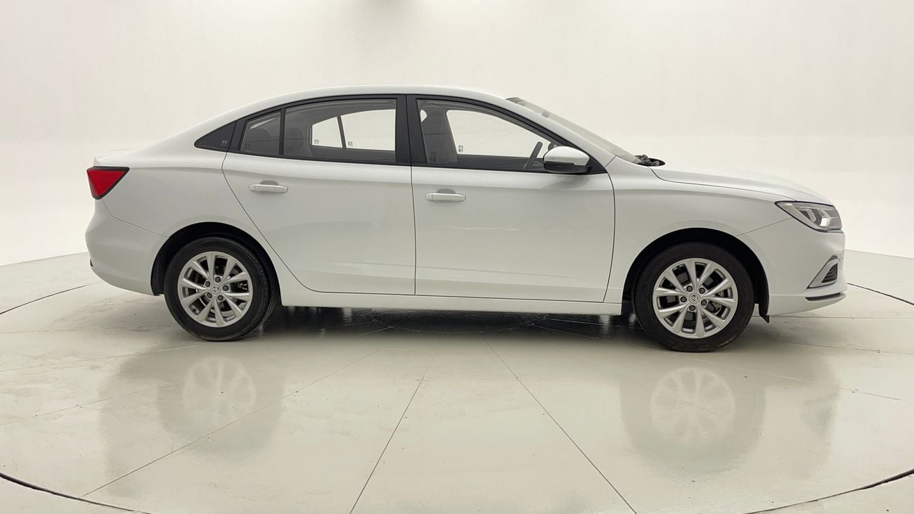 أم جي 5 STD 1.5 | بدون دفعة مقدمة | اختبار القيادة في المنزل