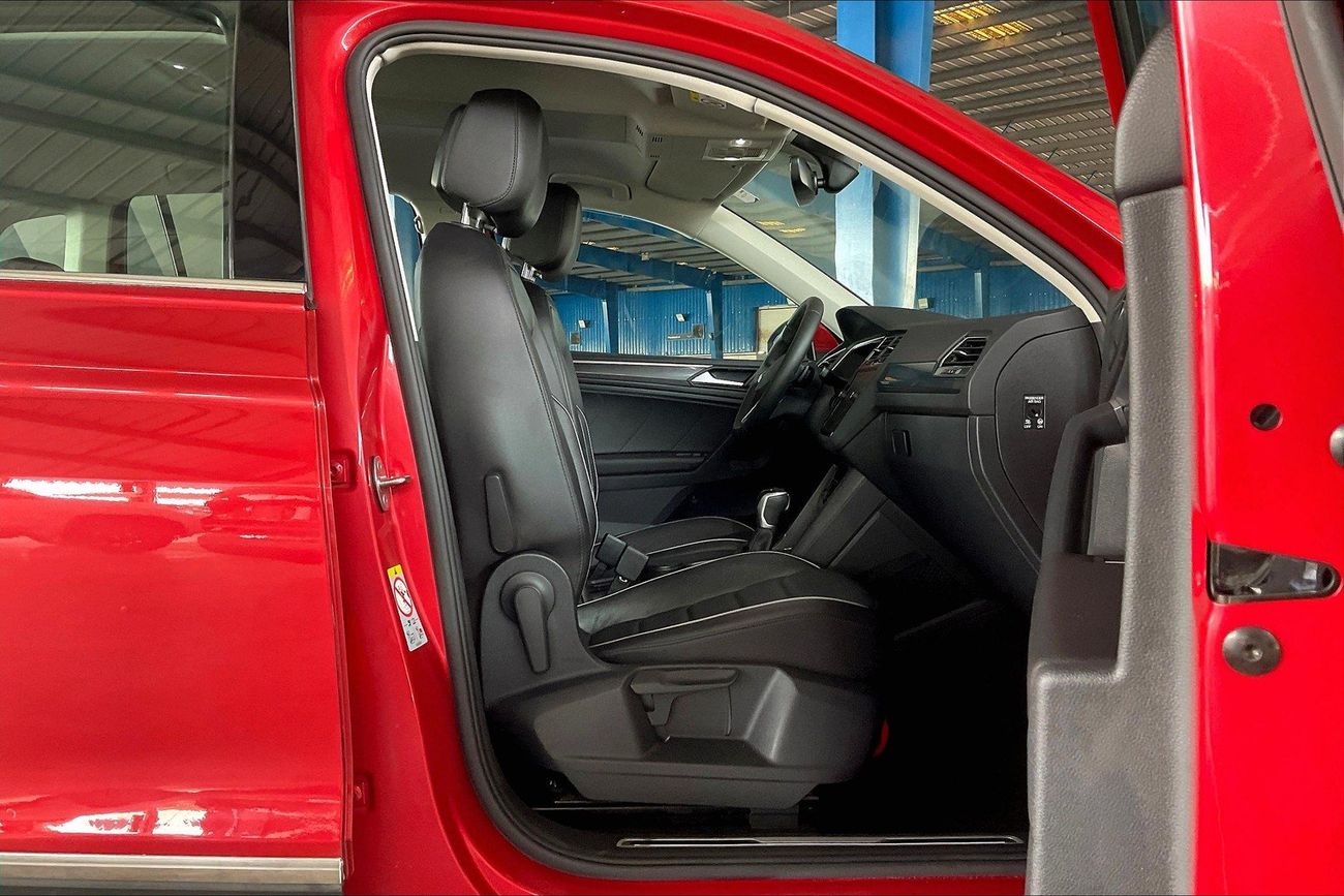 Volkswagen Tiguan Life | Guaranteed Warranty | 0 Down Payment