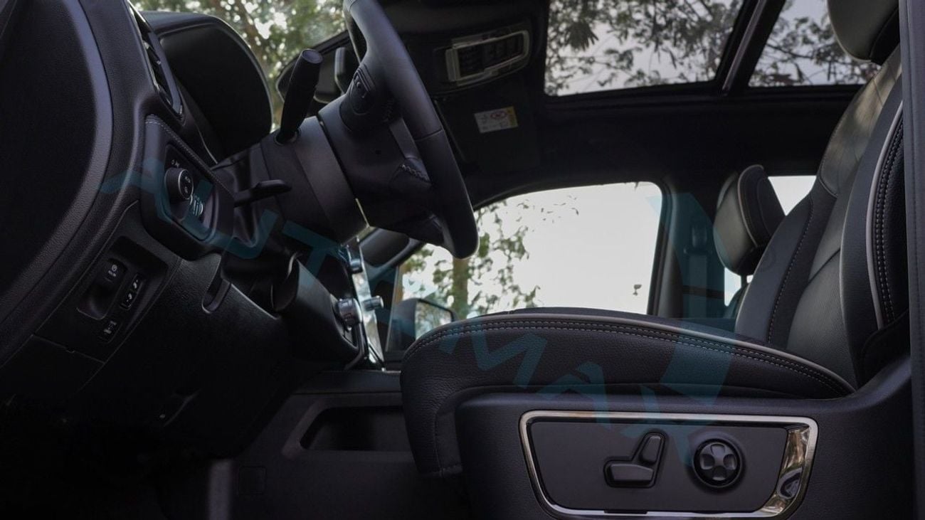 RAM 1500 (For Export , НА ЭКСПОРТ) PY 26/26 Limited Crew Cab Hurricane H.O 3.0TT GCC Без пробега