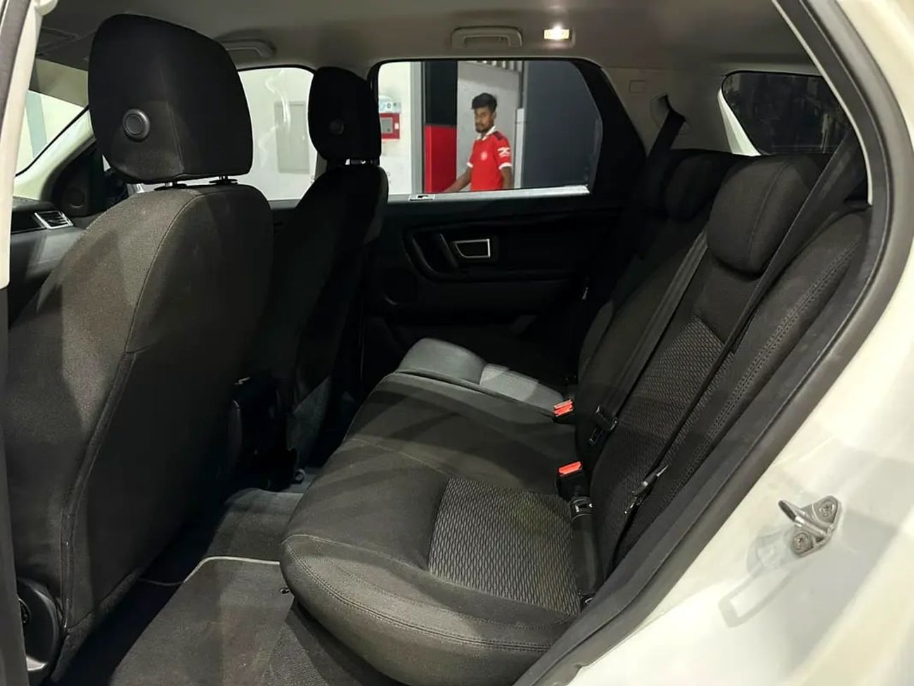 لاند روفر دسكفري