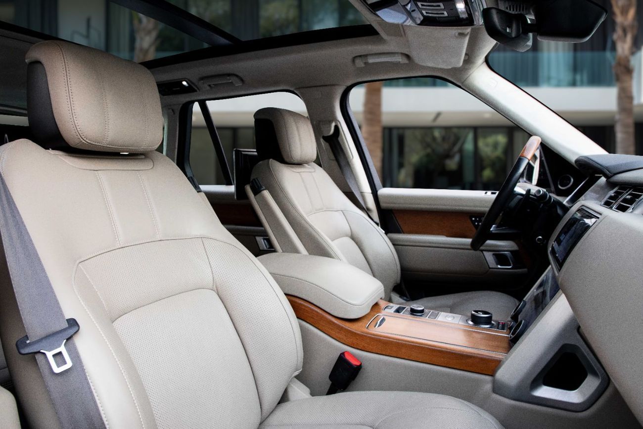 لاند روفر رينج روفر VOGUE | 4,661 P.M  | 0% Downpayment | Agency Serviced!