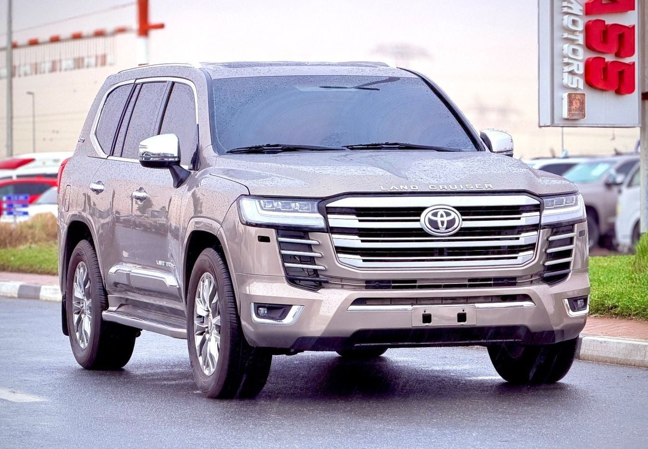 تويوتا لاند كروزر 2017 Model Facelift To Lc300 2025 Shape Exterior and Interior Both Very Clean And Perfect Condition