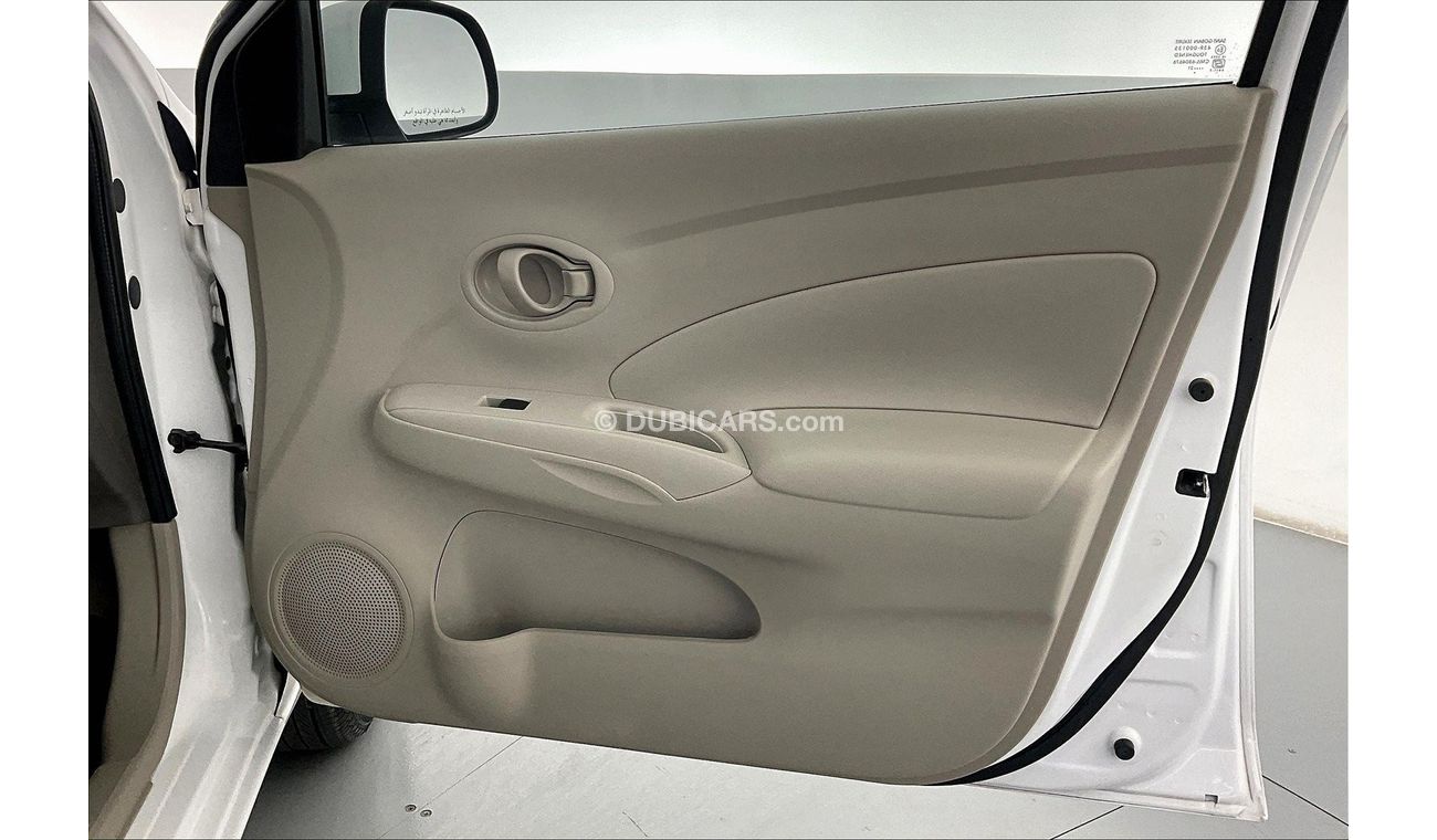 نيسان صني SV