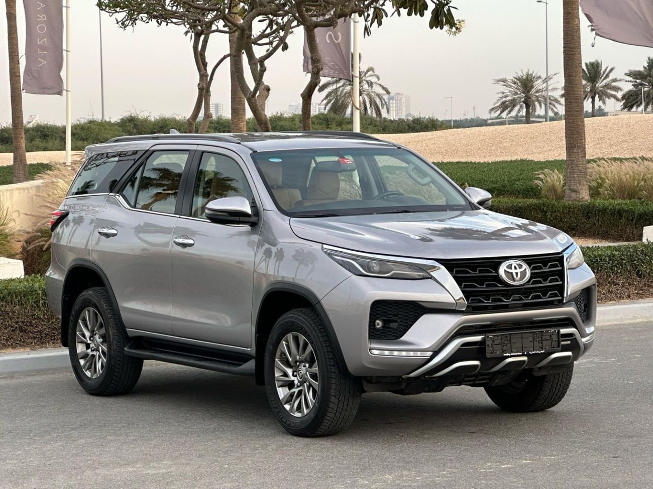 تويوتا فورتونر VXR 4.0L (278 HP)