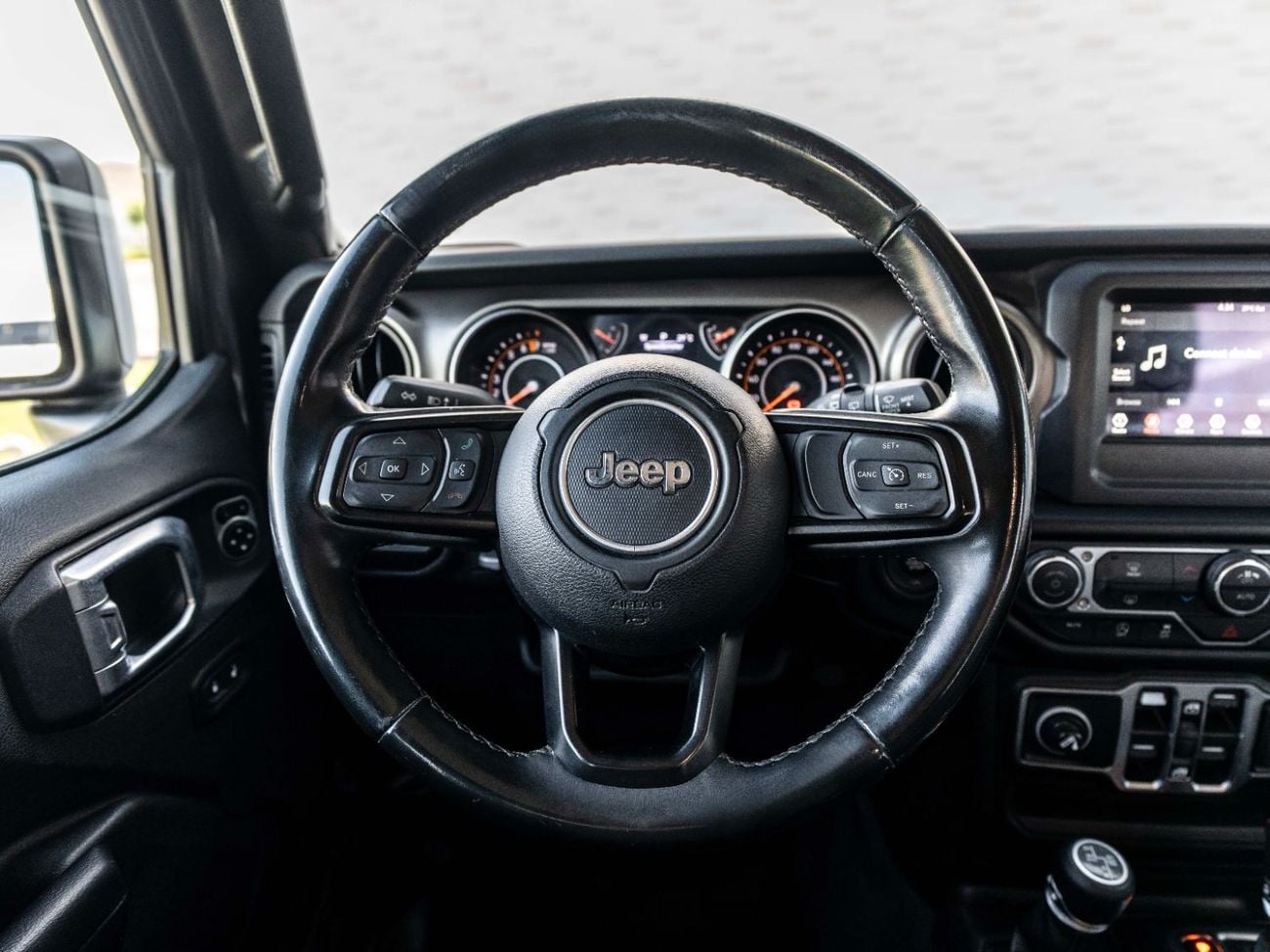 Jeep Wrangler Unlimited Sport 3.6L A/T