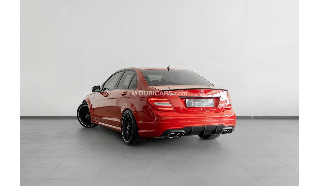 Mercedes-Benz C 63 AMG Std 2013 Mercedes-Benz C63 AMG Performance Pack / Full-Service History