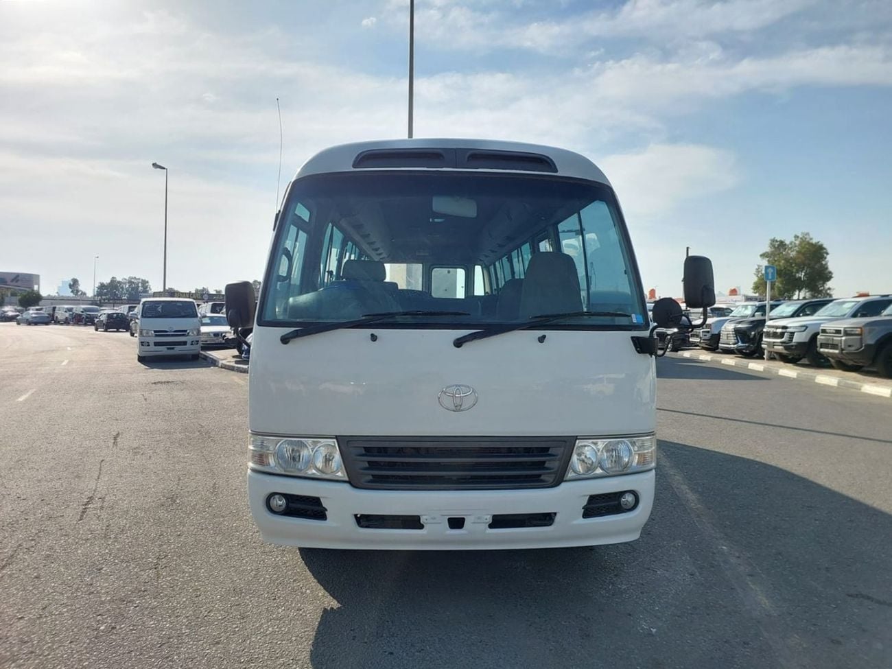 تويوتا كوستر TOYOTA COASTER BUS RHD 2010 MODEL 4.0 L DIESEL MANUAL(PM00184)