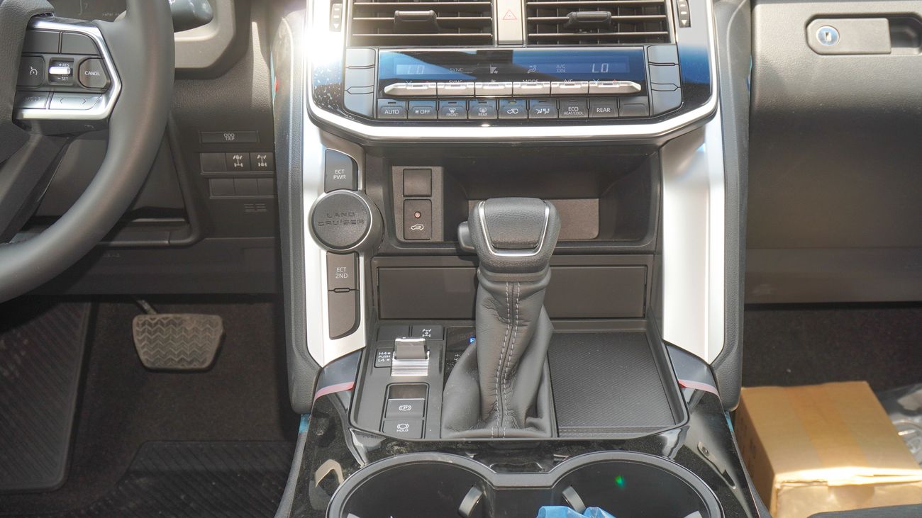 Toyota Land Cruiser GXR 4.0L