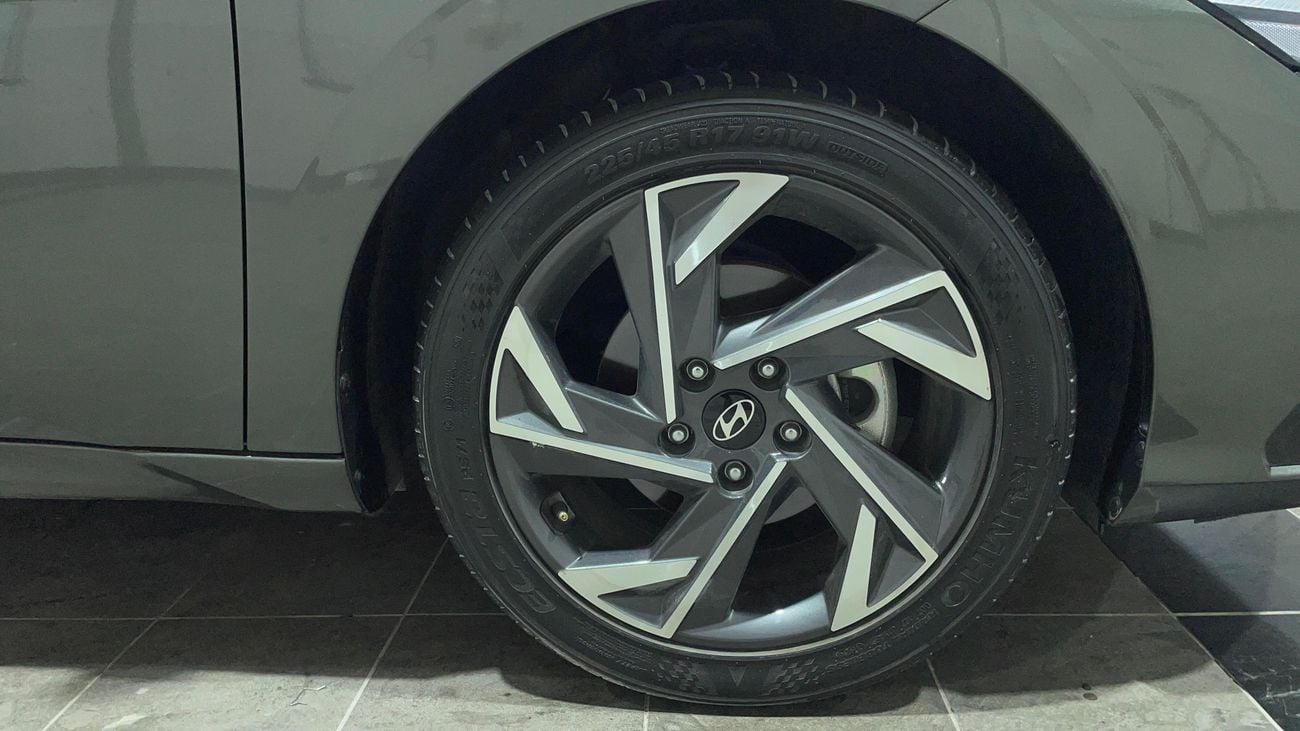 Hyundai Elantra 2025 COMFORT | AED 942/Month | 0 DP | 30 Day Return | Warranty | Service History