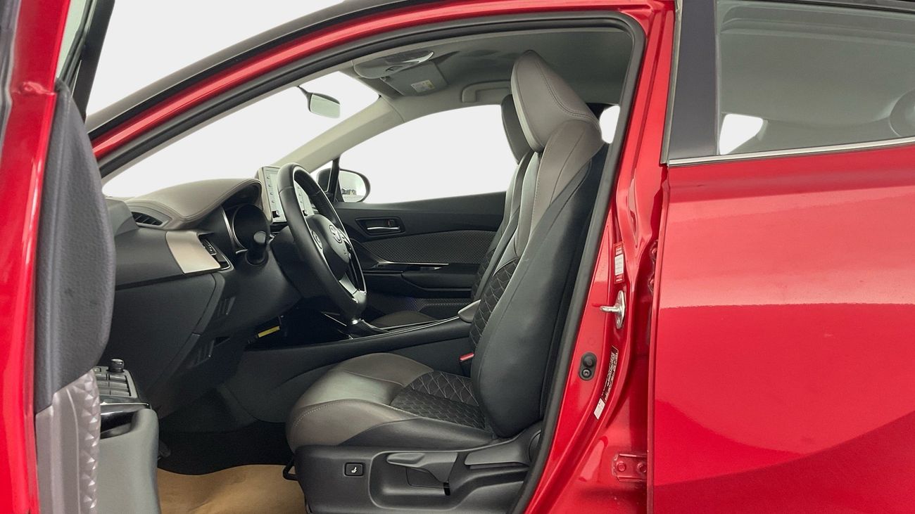 Toyota CHR VX | upto AED 20,000 Ramadan Discount | Guaranteed Warranty | 0 Down Payment