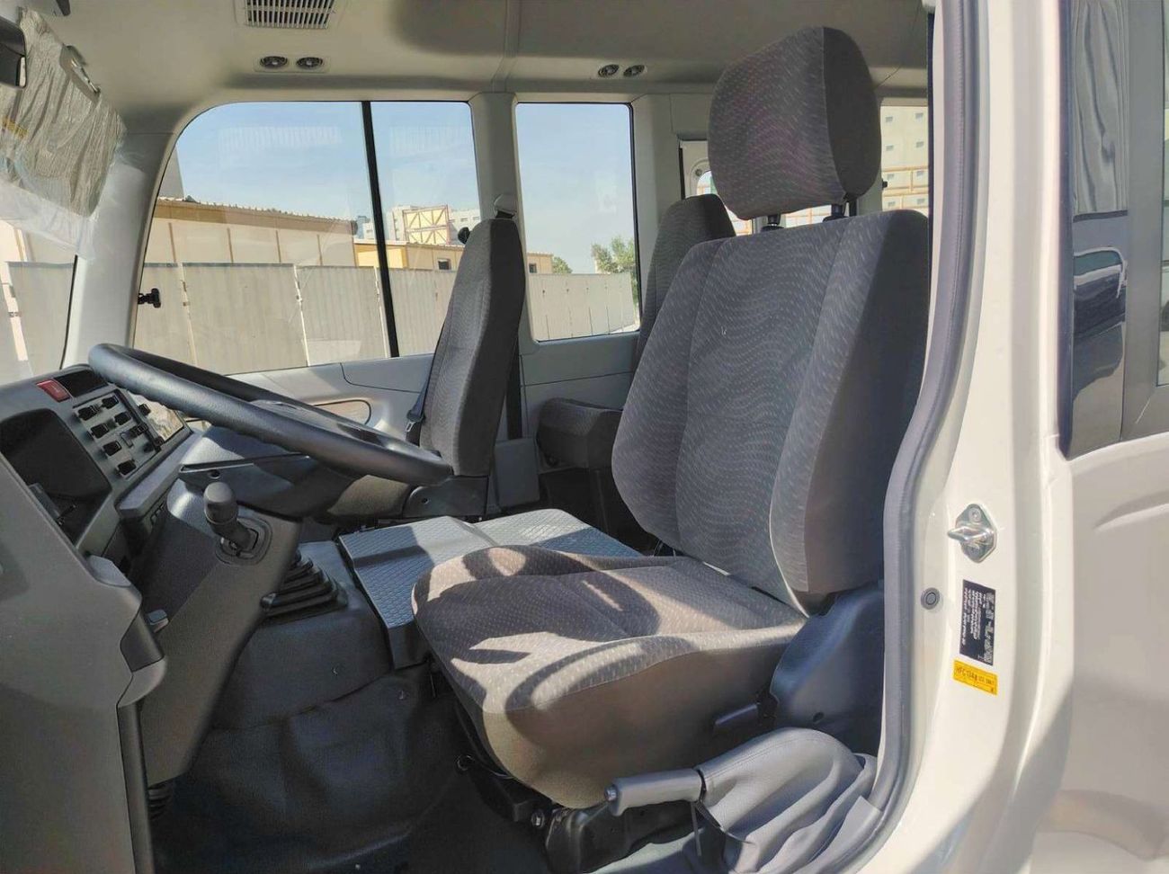 تويوتا كوستر 2025 Toyota Coaster High-Roof 23-Seater (2-Point Seatbelts) 4.0L 4-Cyl Turbo Diesel M/T RWD Export O