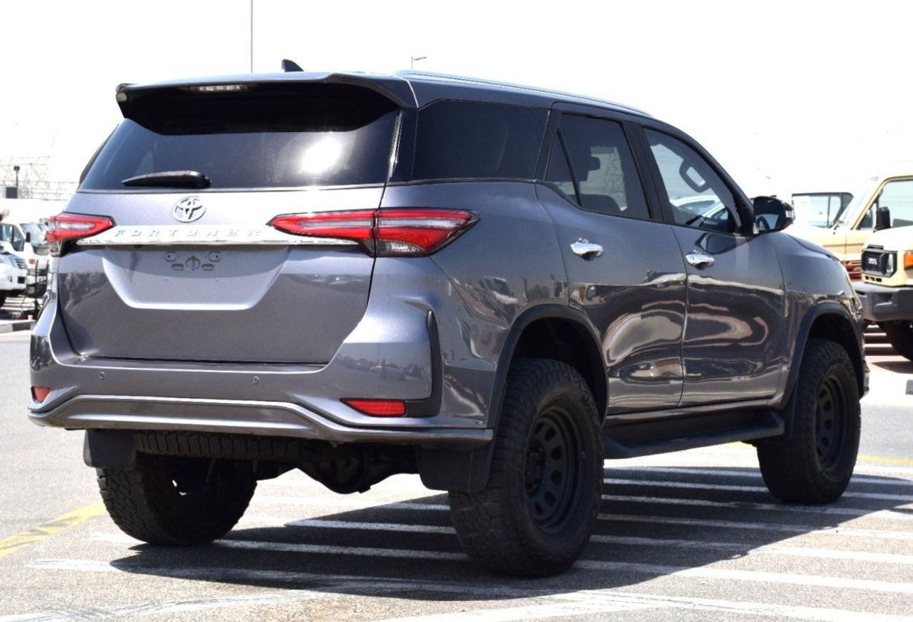 Toyota Fortuner