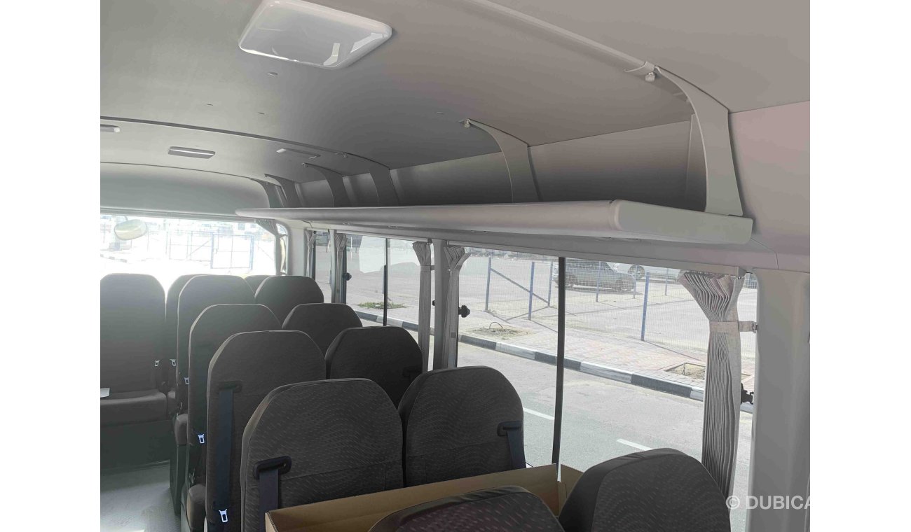 New Toyota Coaster VIP ( 4.2 DIESEL 22 seat ) 2019 for sale in Dubai
