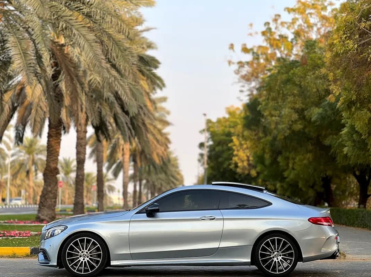 Mercedes Benz C300 C300 COUPE