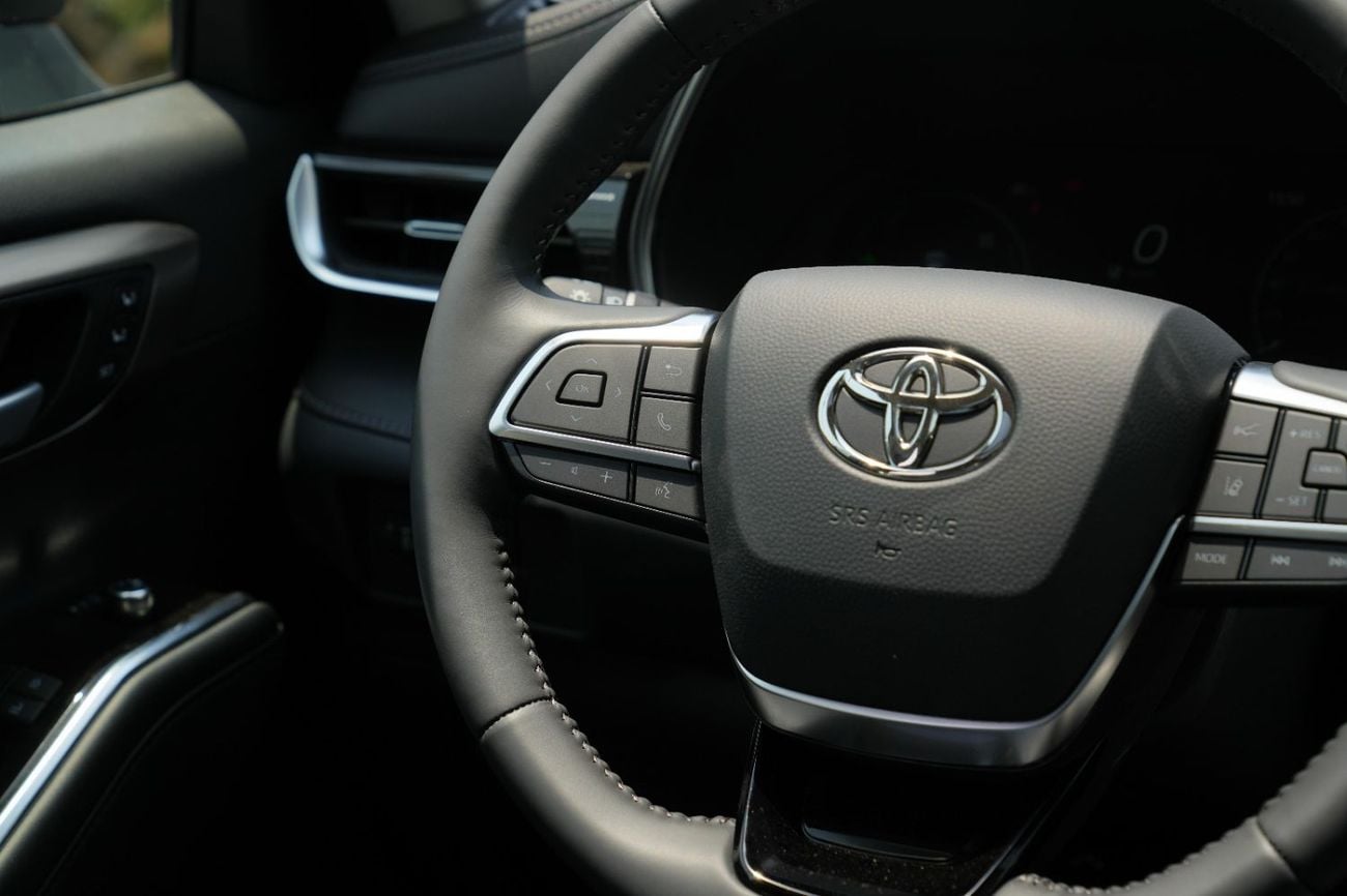 تويوتا هايلاندر VXR 2.5L HYBRID 2026!! CHINESE SPECS!! LIMITED!! MENTIONED PRICE IS FOR EXPORT ONLY