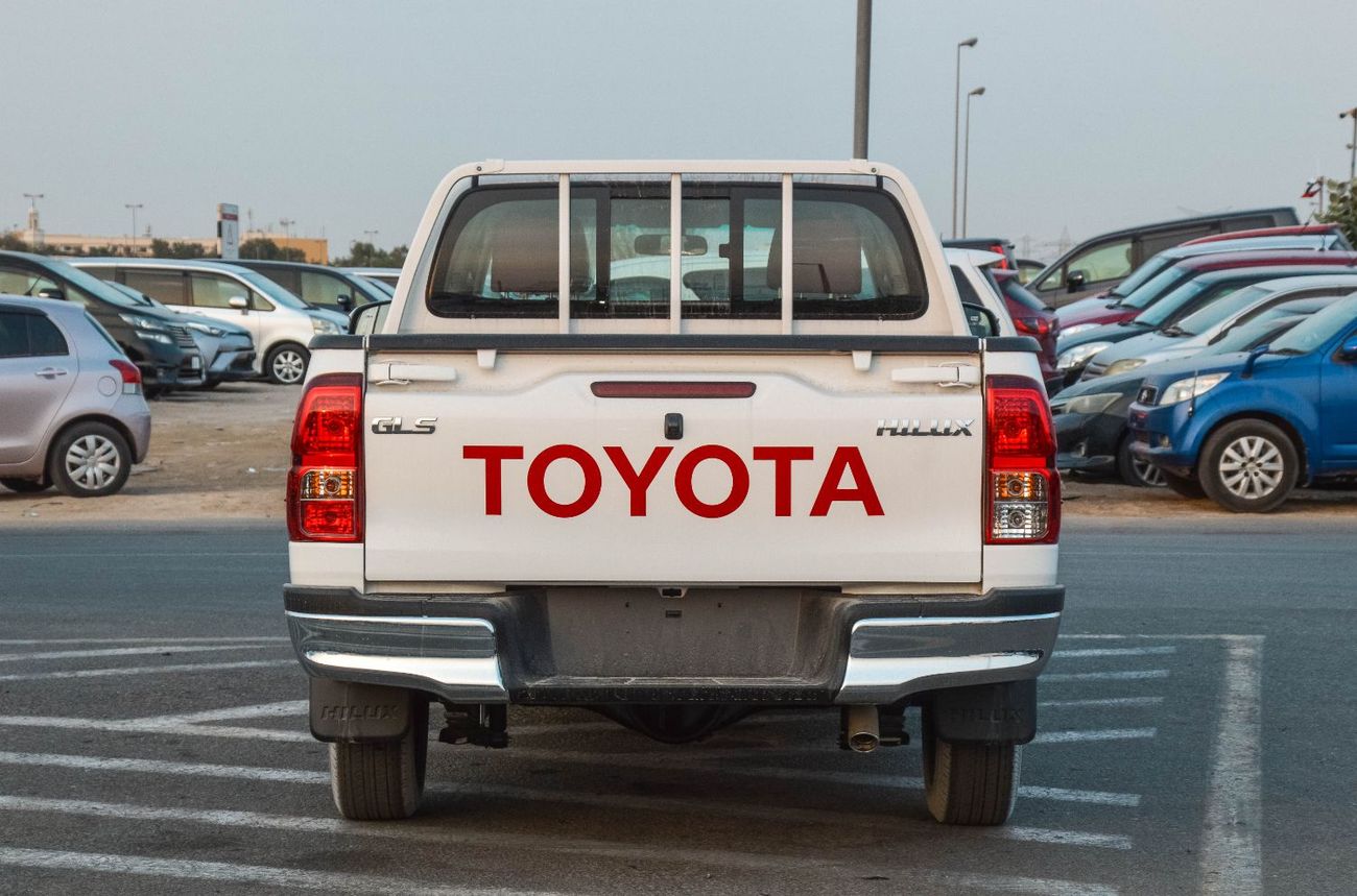 Toyota Hilux TOYOTA HILUX GLS 2.7L RWD PETROL PICKUP 2025