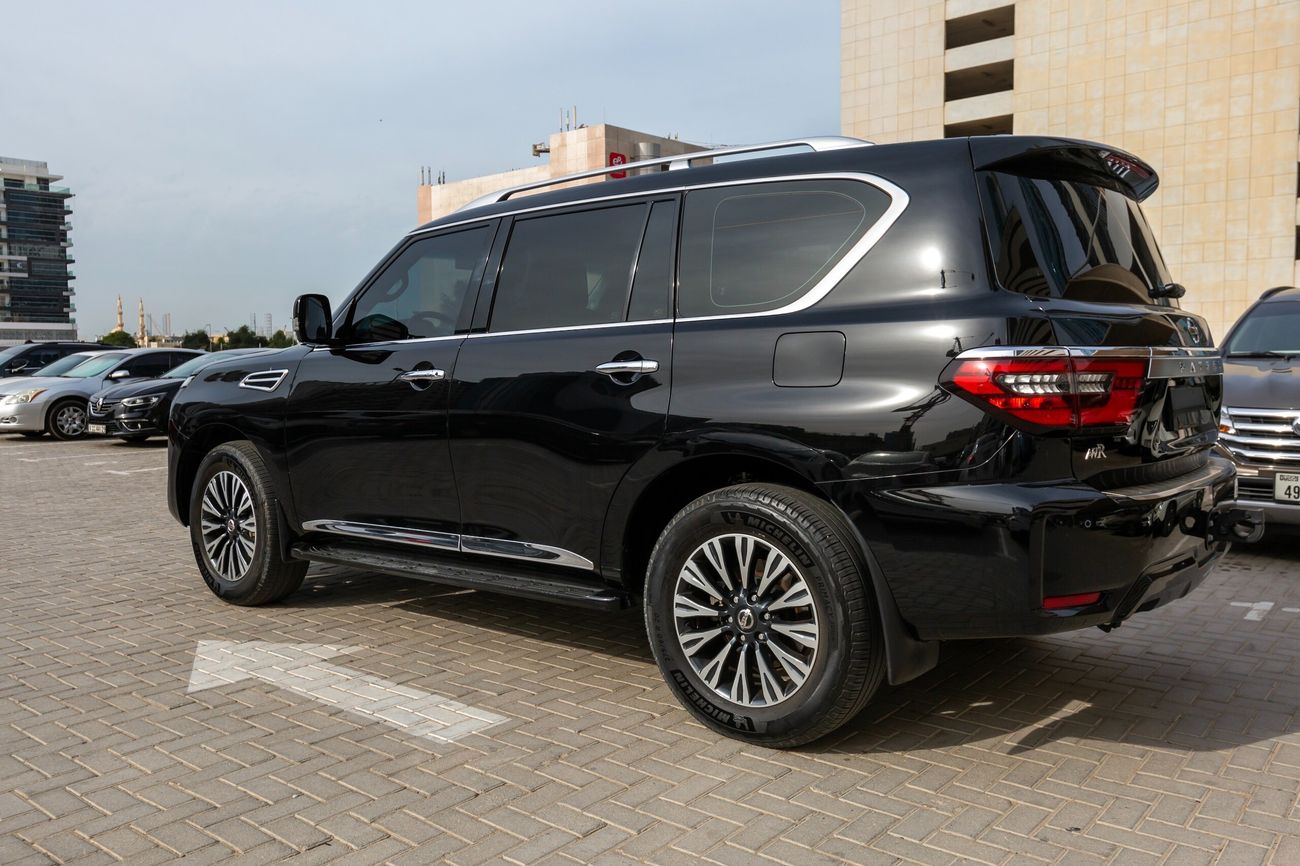 Nissan Patrol LE Titanium 5.6L