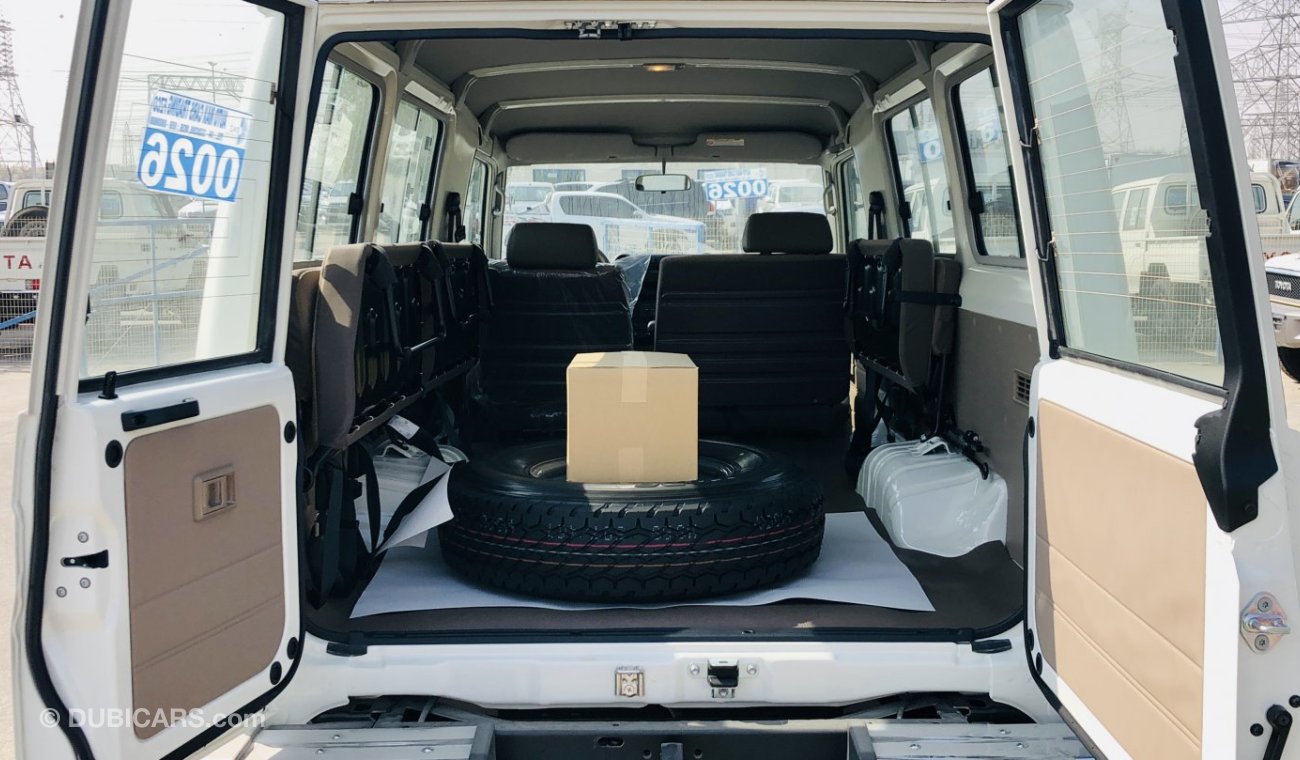 تويوتا لاند كروزر 70 3-DOORS 4.5L DIESEL 2023