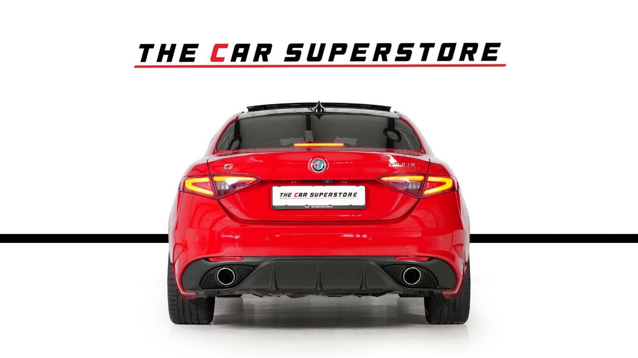 ألفا روميو جوليا Veloce 2.0L AWD