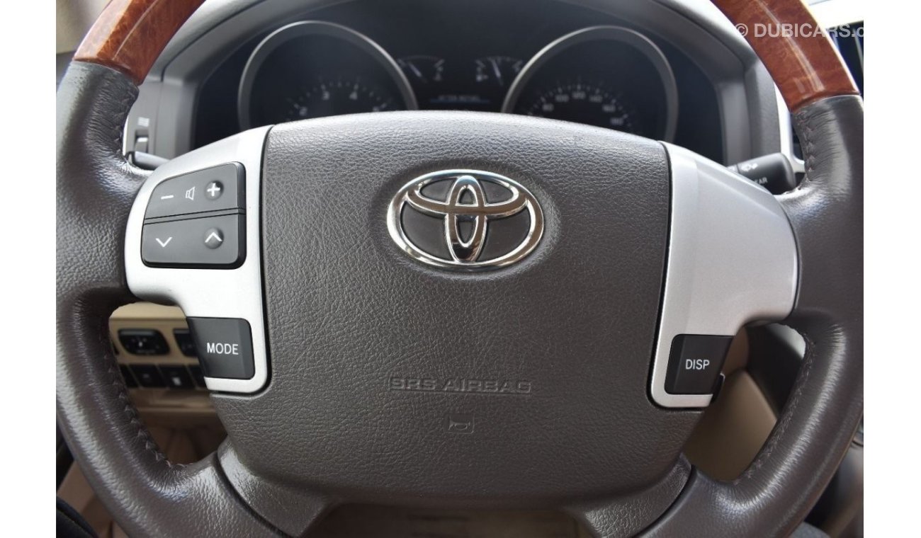 Toyota Land Cruiser 2013 | TOYOTA LAND CRUISER | VXR V8 7-SEATER | AUTOMATIC TRANSMISSION | VERY WELL-MAINTAINED | SPECT