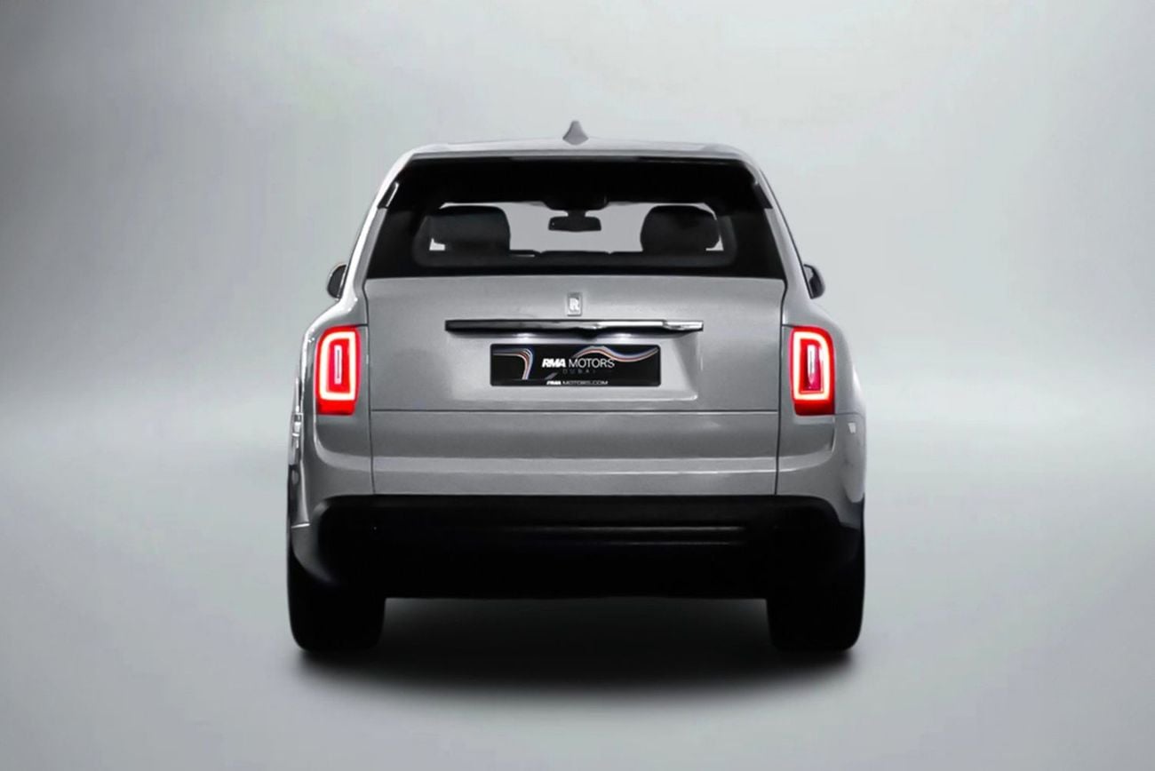Rolls Royce Cullinan BLACK BADGE