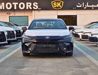 Toyota Camry LE HYBRID / 2.5L PETROL / PANORAMIC ROOF / MID OPTION / FABRIC SEAT / CODE # LE