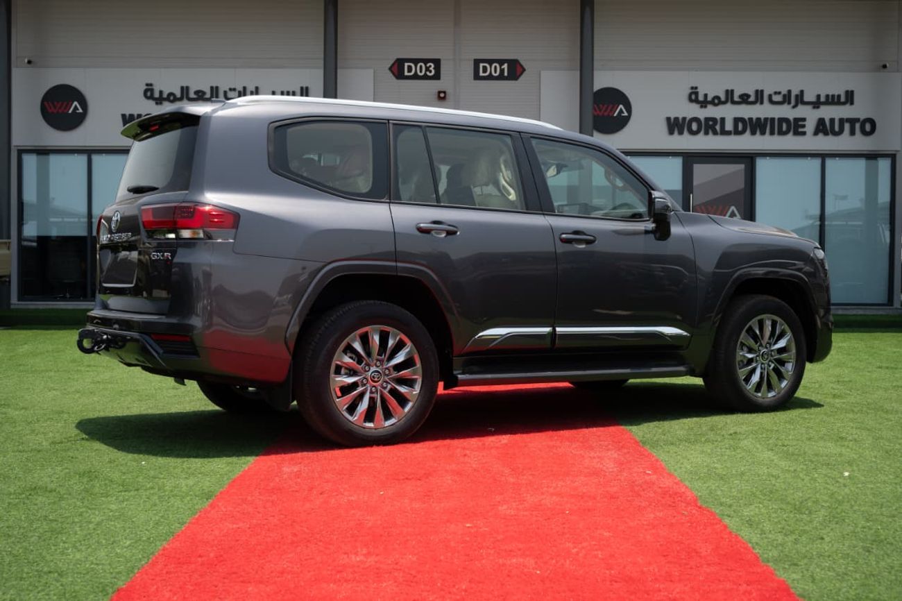 Toyota Land Cruiser GXR V1 4.0L Petrol 2026