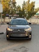 Toyota Highlander 2018 XLE LIMITED MOONROOF FULL OPTION 3.5/ 4x4 USA SPEC