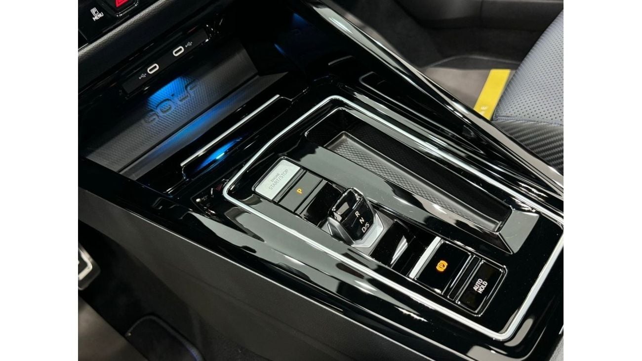 Volkswagen Golf R 2023 Volkswagen Golf R Topline, 2028 VW Warranty, 2026 VW Service Pack, Full Options, Low Kms, GCC