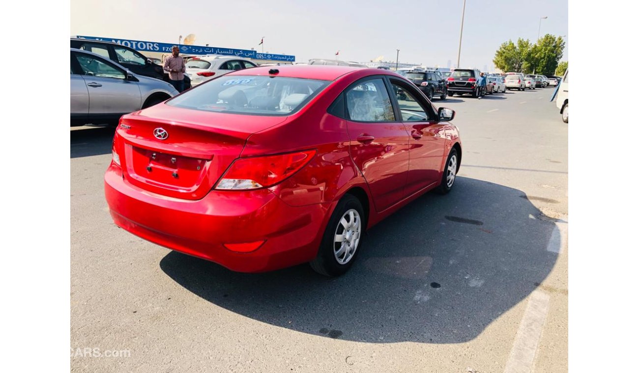 Hyundai Accent 1.6L, Power Window, CD Player, Radio Turner, AirBags, Mint Condition, Clean Int & Ext  LOT-580