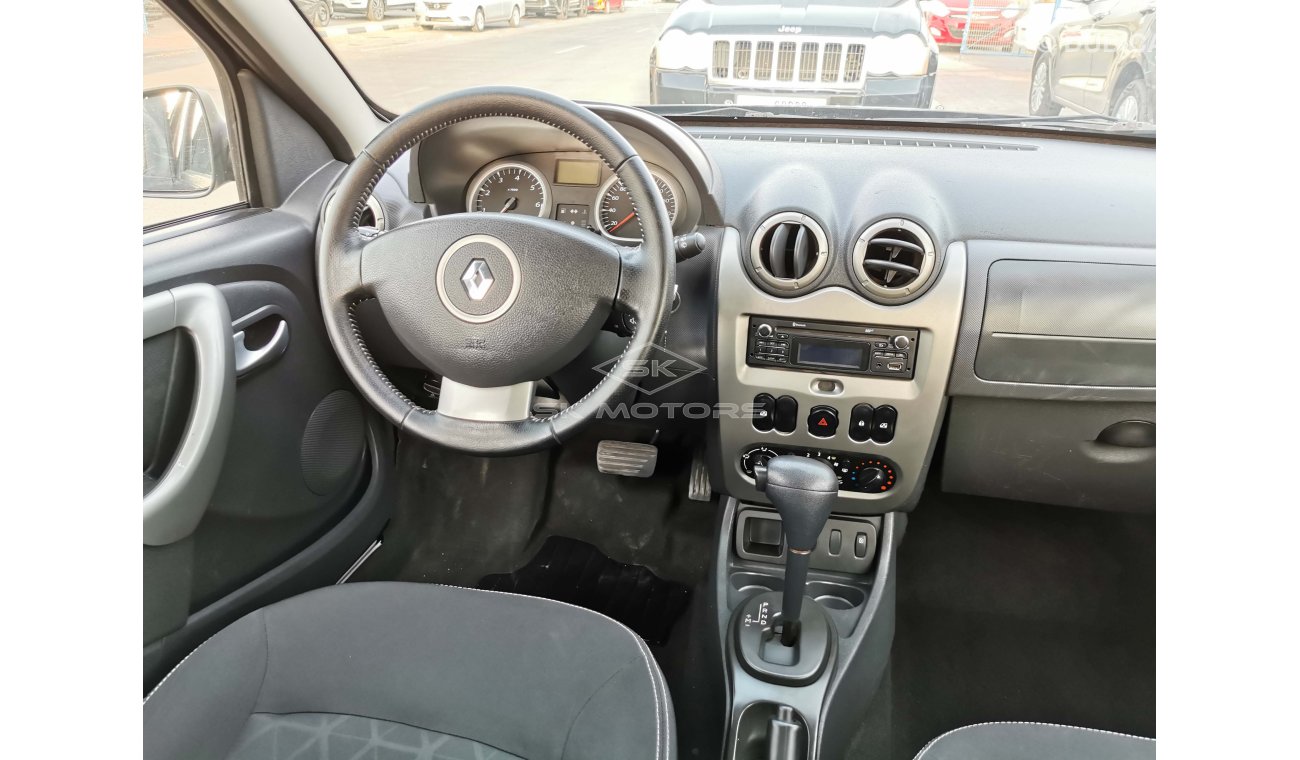 Renault Duster 1.6L, 16" Rims, Xenon Headlights, Rear Parking Sensor, AUX-USB-CD Player, Fabric Seats (LOT # 8582)