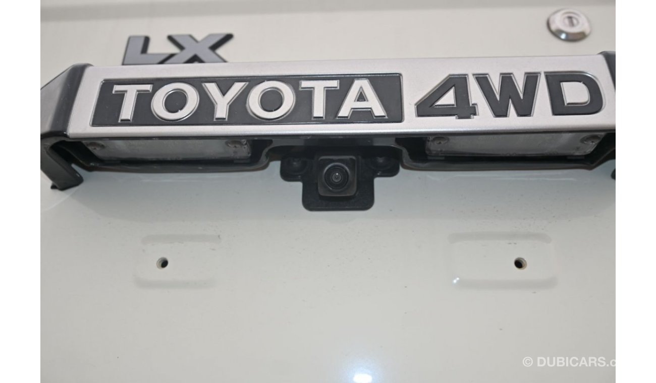 Toyota Land Cruiser Hard Top TOYOTA LAND CRUISER 76 HARDTOP 2.8L, 4-CYLINDER, AUTOMATIC TRANSMISSION 4WD DIESEL 2024 MODEL