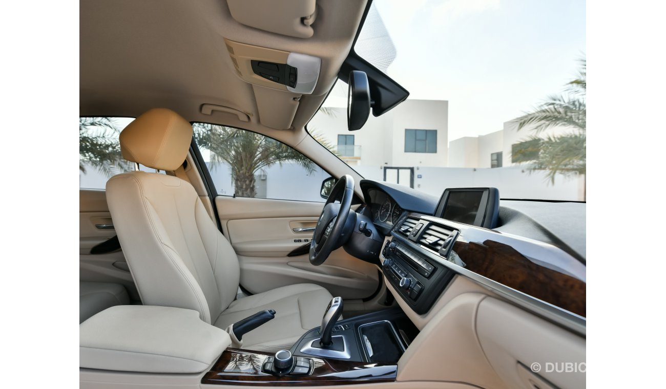 BMW 320i i 2 Y Warranty - GCC - AED 1,035 PER MONTH - 0% DOWNPAYMENT