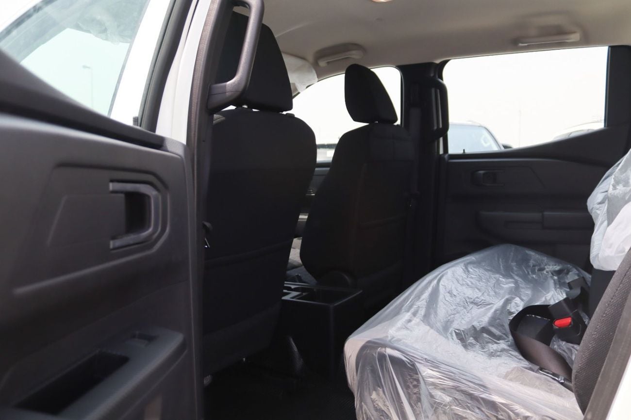 Mitsubishi L200 MITSUBISHI L200 4X4 M/T PETROL **EXPORT ONLY**التصدير فقط خارج الخليج***