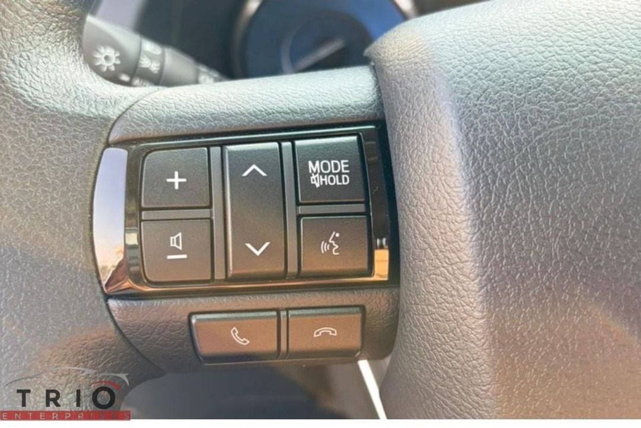 تويوتا فورتونر EXR 2.7L (160 HP) TOYOTA FORTUNER 4WD - 2.7L - PETROL - AT - 2025YM