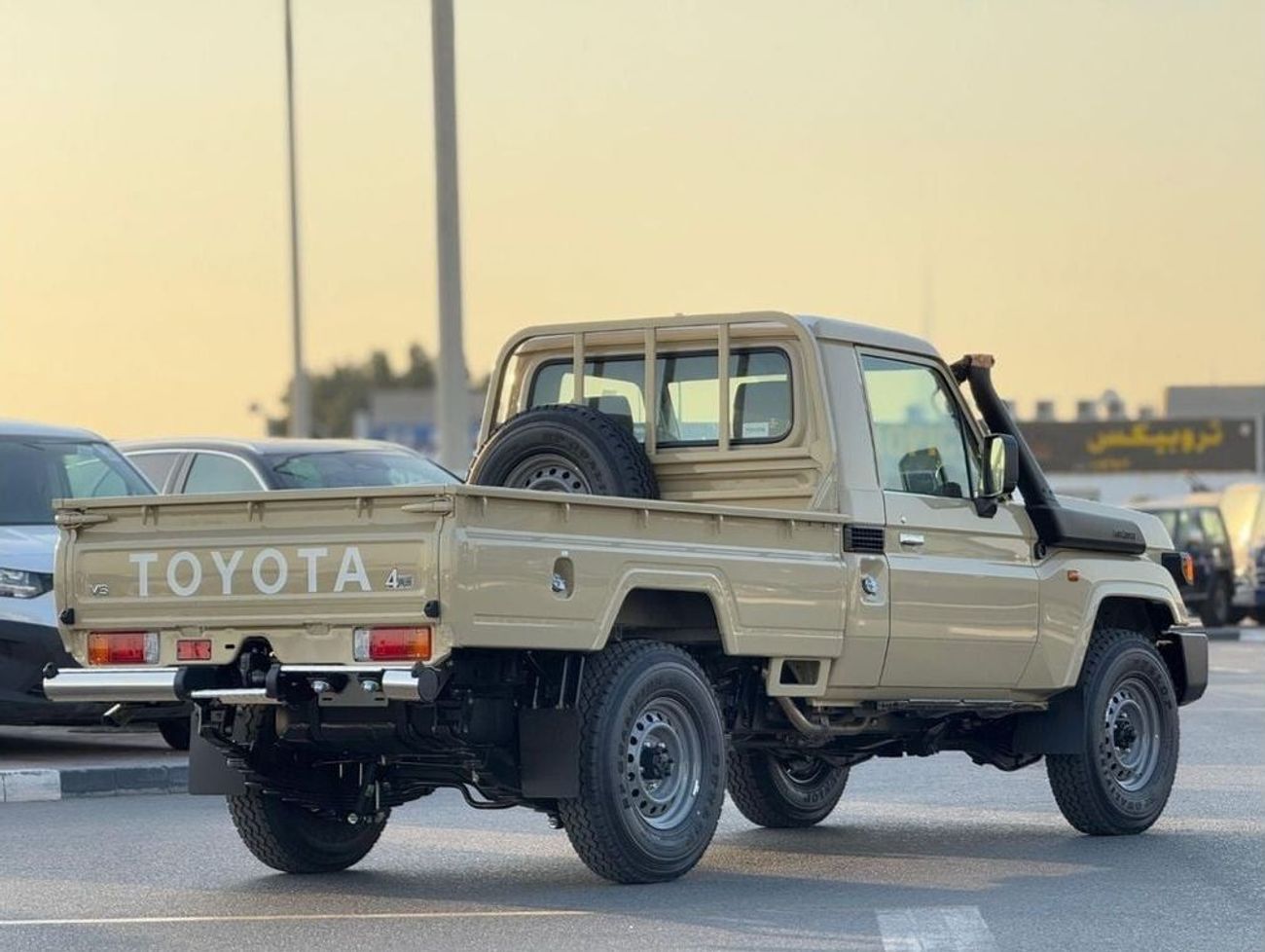 Toyota Land Cruiser Pick Up EXPORT ONLY - LC 79 STD 4WD V6