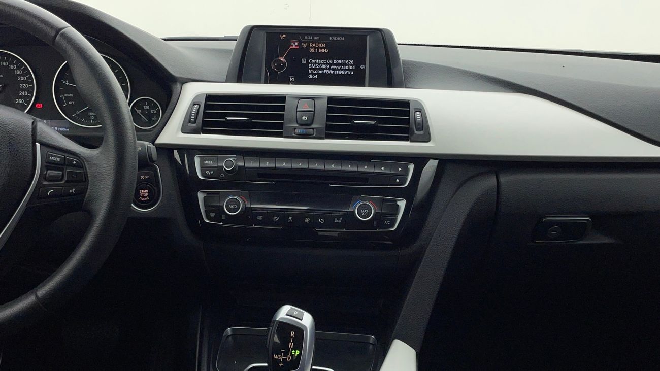 BMW 318i EXECUTIVE 1.5 | Zero Down Payment | Home Test Drive