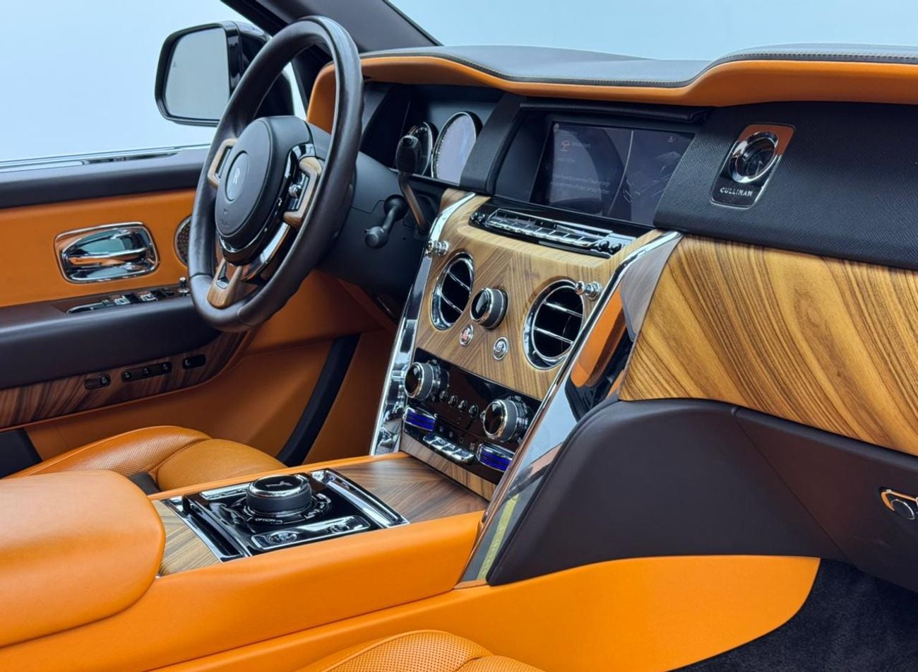 رولز رويس كولينان 2020 Rolls Royce Cullinan, One Year Warranty Unlimited Km, Full Service History, GCC