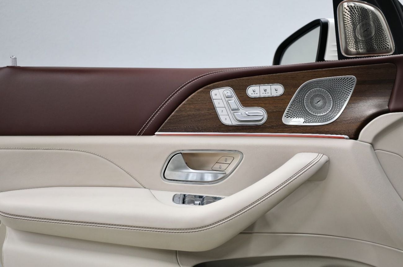 Mercedes Maybach GLS600 Maybach Original Mayback | Clean Title | V8 4.0L 558 Hp | Free Insurance + Registration | Warranty Till 2028