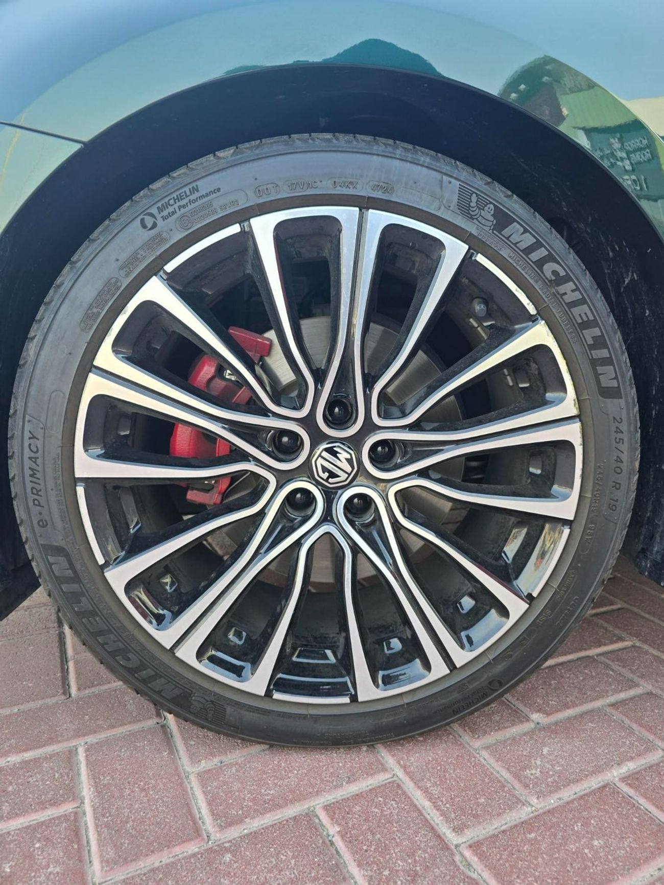 MG 7 LUX