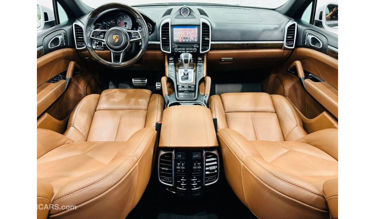 Porsche Cayenne 2017 Porsche Cayenne S Platinum Edition, Warranty, Full Options, Very Low Kms, GCC