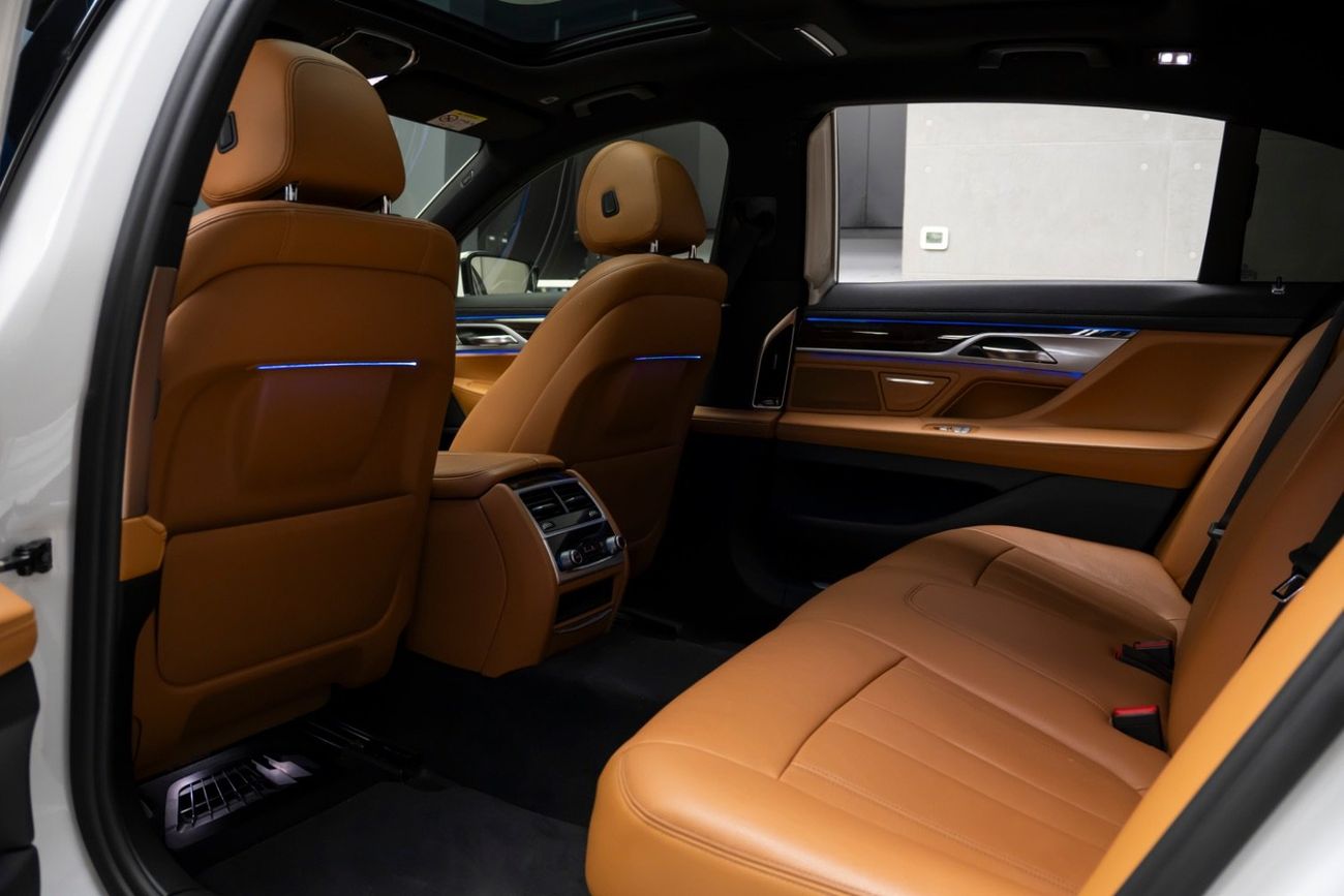 BMW 730Li EXCLUSIVE | 2018 | GCC Specs