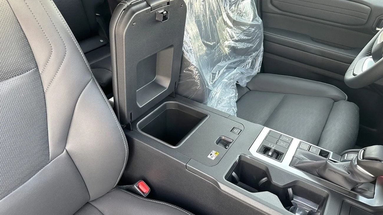 تويوتا برادو Prado 2.8 Luxury 2025 Full option