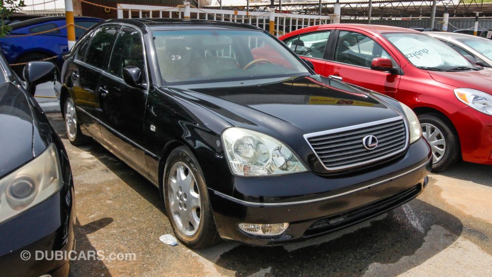 Lexus LS 430 for sale AED 29,000. Black, 2003