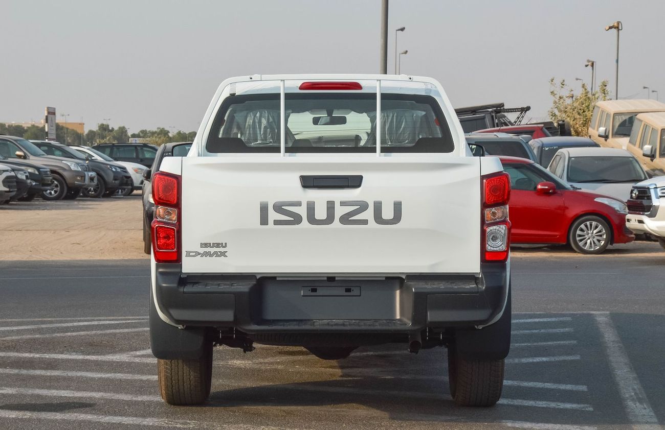 إيسوزو D ماكس ISUZU D-MAX RG CREW 1.9L DIESEL MT 4WD PICKUP 2026