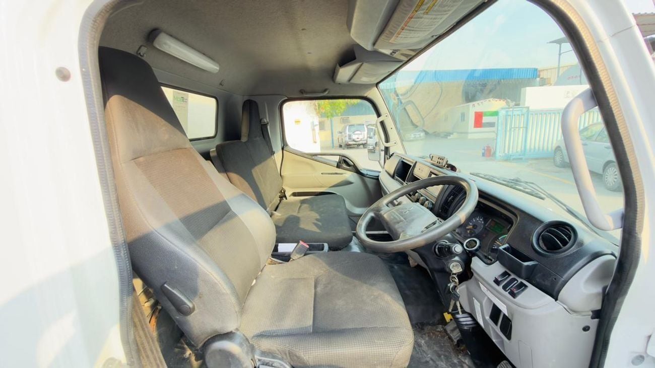 ميتسوبيشي فوسو كانتير 