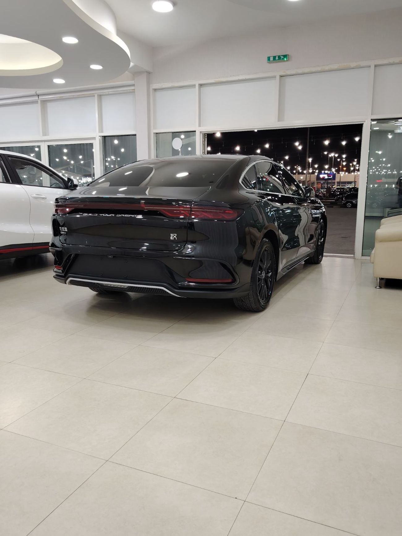 بي واي دي هان عرض هان دي إم آي 125 كم بريميوم
