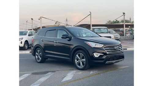 Hyundai Santa Fe 2015 Hyundai Santa Fe Ultimate Limited Edition Full Option - 3.3L V6 - AWD 4x4 - 7 Seater Full Panor