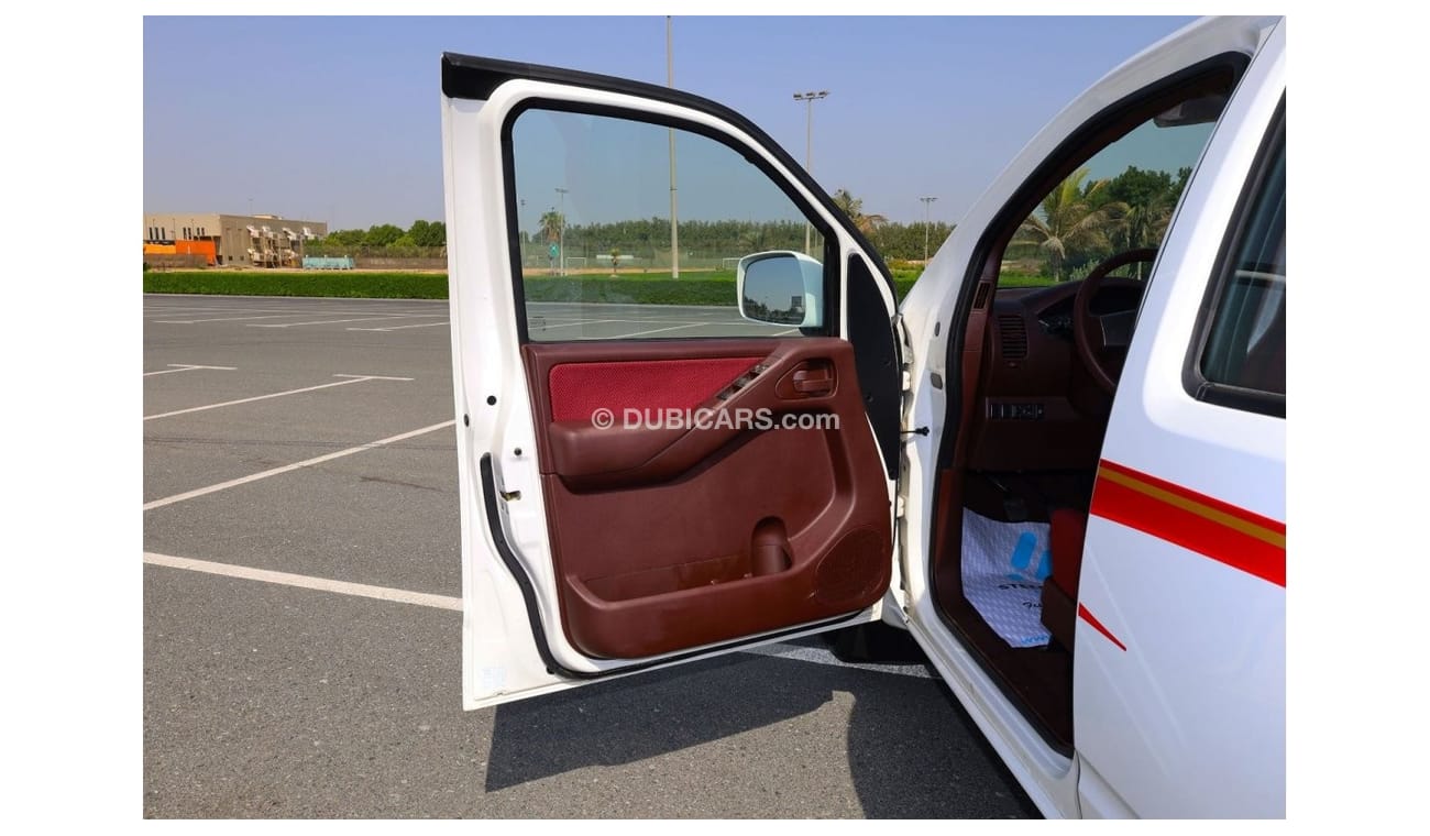 نيسان نافارا 2016 SE Std 4 dr Double Cab Utility - 2.5L 4cyl Petrol - M/T - GCC Specs - Book Now