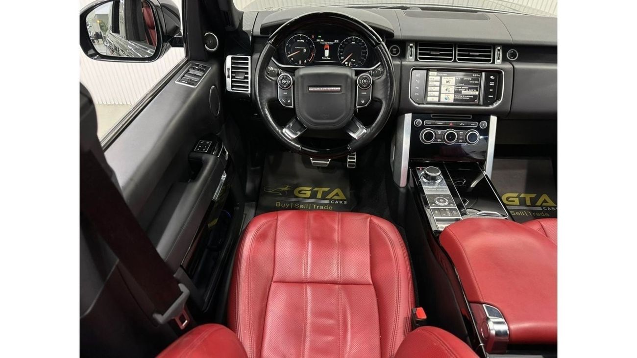 Land Rover Range Rover 2015 Land Rover Range Rover Vogue SE Supercharged, Full Service History, Excellent Condition, GCC